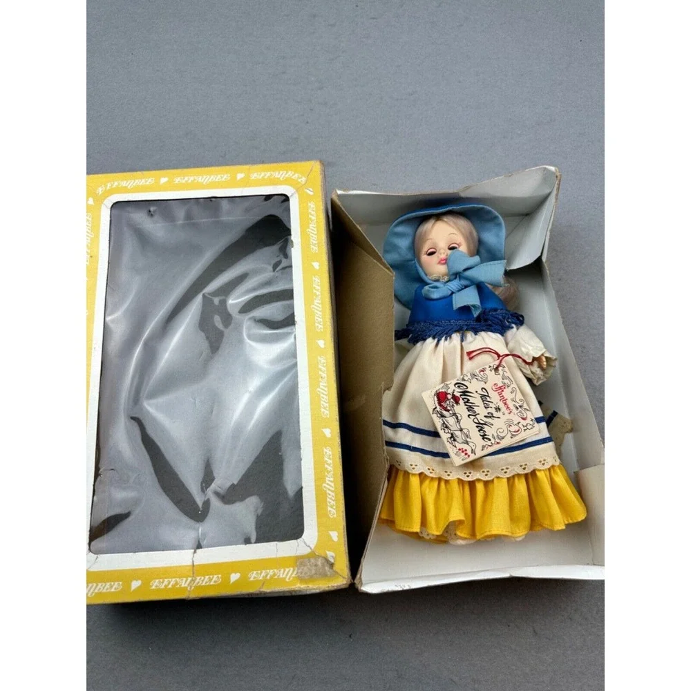 Mother Goose‎ Effanbee 1181 Rebecca Storybook Series Sleep Eye Doll 11